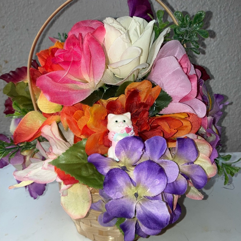 Home Decor Flower Arrangement